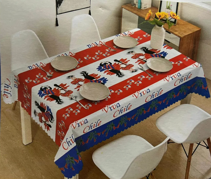 Mantel Dieciochero Fiestas Patrias Cueca Viva Chile 220x150 cm