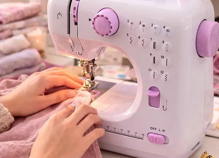 Mini Maquina De Coser Portátil Color Blanco